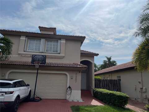 5237 NW 112th Pl, Doral, FL 33178