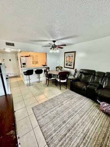 undefined, Deerfield Beach, FL 33064