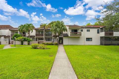 10190 NW 41st St, Doral, FL 33178