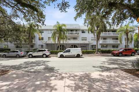 100 Edgewater Dr, Coral Gables, FL 33133