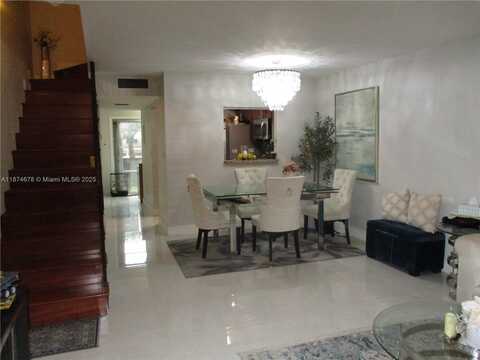2831 Pierce St, Hollywood, FL 33020
