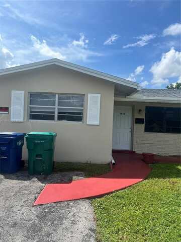 5620 NW 14th St, Lauderhill, FL 33313