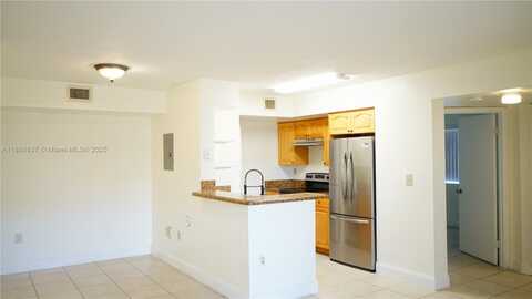 15231 SW 80th St, Miami, FL 33193