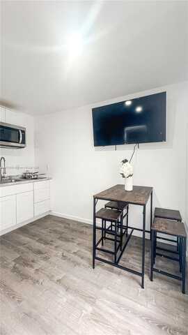 4141 NW 23rd Ave, Miami, FL 33142