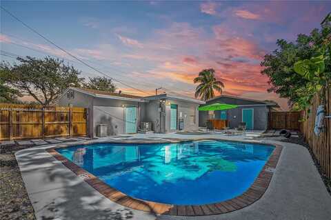 1720 NE 13th St, Fort Lauderdale, FL 33304