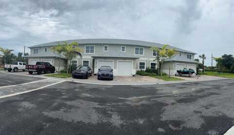 4221 Gulfstream Rd, Lake Worth, FL 33461