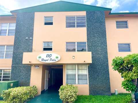 110 Royal Palm Rd, Hialeah Gardens, FL 33016