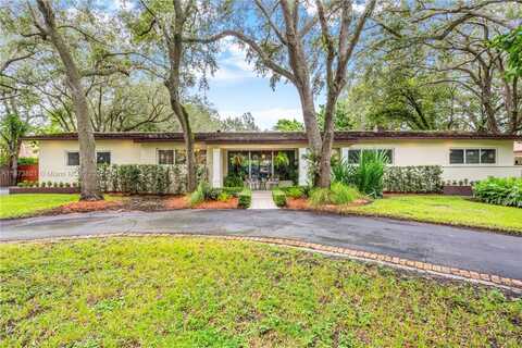8465 SW 96th St, Miami, FL 33156