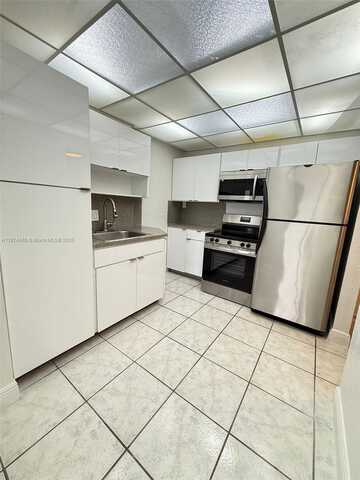 13499 Biscayne Blvd, North Miami, FL 33181