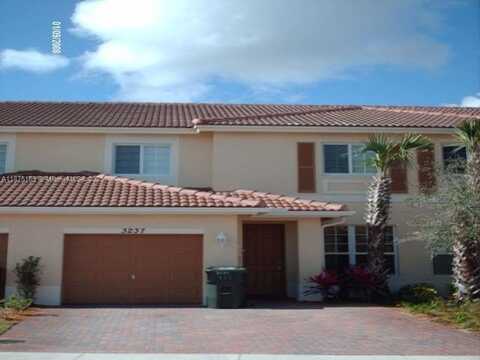 3237 NW 32nd Ter, Oakland Park, FL 33309