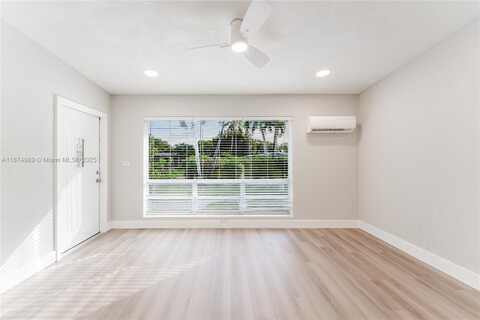 1560 NE 42nd St, Pompano Beach, FL 33064