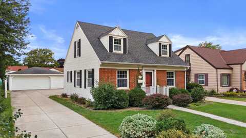4021 S 53rd St, Milwaukee, WI 53220