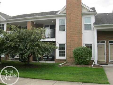 16888 Glenmoor, Macomb, MI 48044