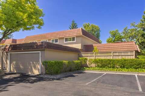 10063 Long Oak LN, CUPERTINO, CA 95014