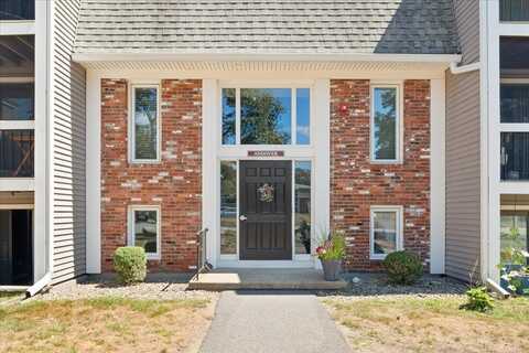 15 Foundry St, Easton, MA 02375