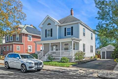 21 Lyman St, Beverly, MA 01915