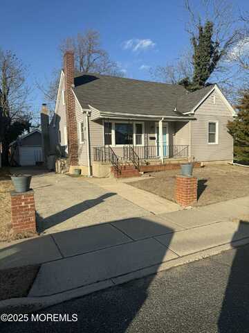 17 Wyckoff Street, Deal, NJ 07723