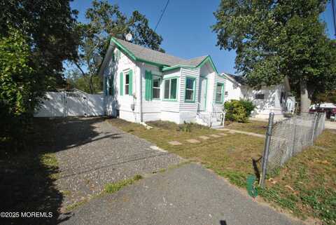 314 Harzold Road, Lacey, NJ 08734