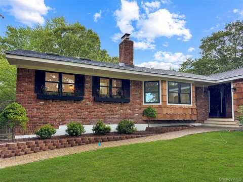 123 Millet Street N, Dix Hills, NY 11746