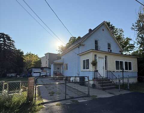 7 Bates Street, Sanford, ME 04073