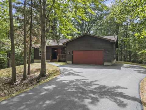 10 Wakefield Pasture Road, Kennebunkport, ME 04046