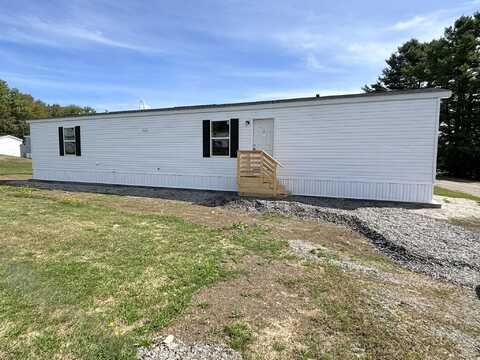 7 Spring Drive, Farmingdale, ME 04344