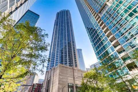 512 N McClurg Court, Chicago, IL 60611