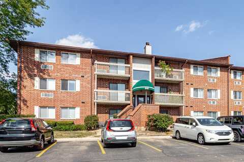 840 N Lakeside Drive, Vernon Hills, IL 60061