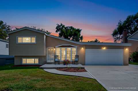 117 E Vermont Street, Villa Park, IL 60181