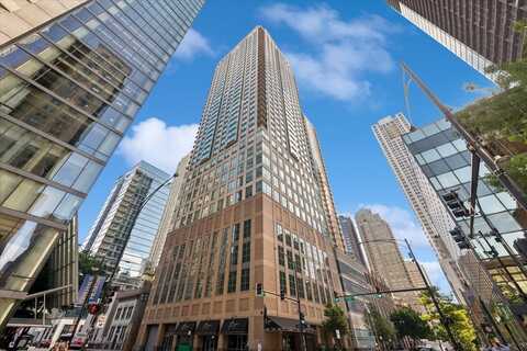 2 E Erie Street, Chicago, IL 60611