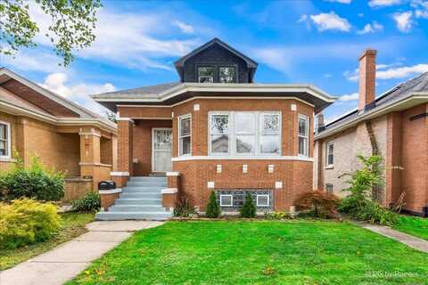 5421 W Eddy Street, Chicago, IL 60641