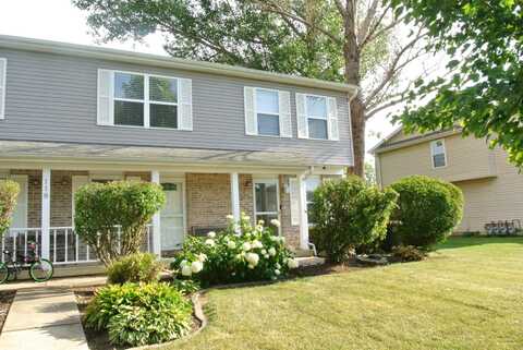 118 Colonial Parkway, Yorkville, IL 60560