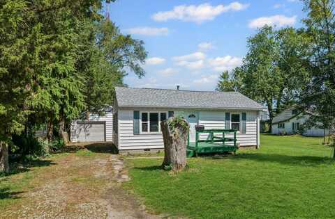 431 E Chestnut Street, Paxton, IL 60957