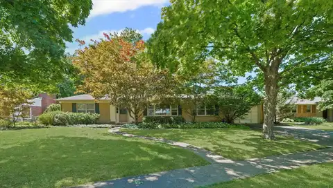 1217 Foothill Drive, Champaign, IL 61821