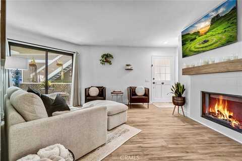 15 Abbey Lane, Aliso Viejo, CA 92656