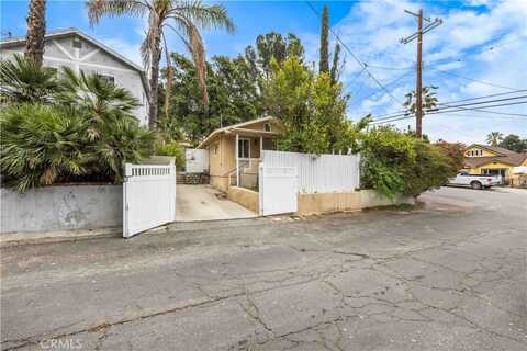 10106 Gish Avenue, Tujunga, CA 91042