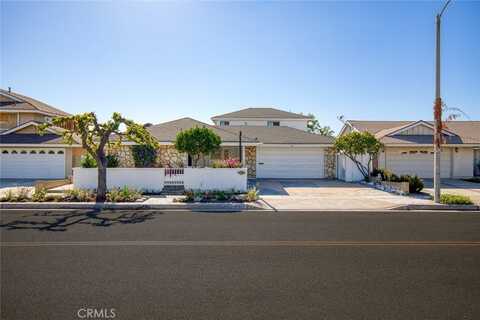 16401 Serenade Lane, Huntington Beach, CA 92647