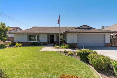 820 E Bennett Avenue, Glendora, CA 91741