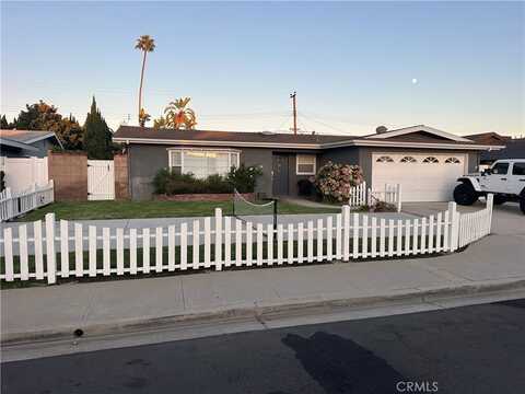 3220 Idaho Place, Costa Mesa, CA 92626