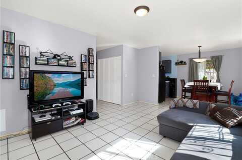 854 E 87th Place, Los Angeles, CA 90002