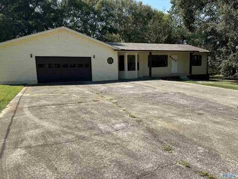 76 Woodard Drive, Oneonta, AL 35121