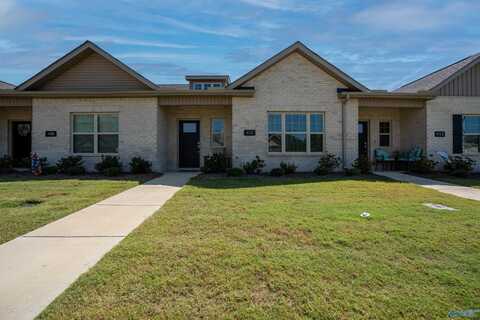 410 Ronnie Drive, Hartselle, AL 35640