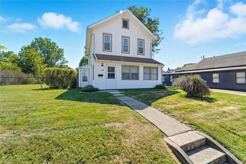1026 E 16th Street, Ashtabula, OH 44004