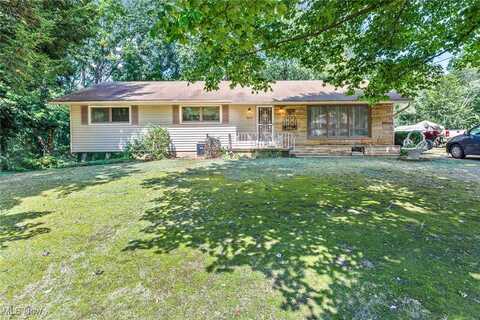 3211 Sherbrook Drive, Uniontown, OH 44685