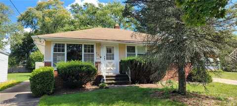751 Mckinley Avenue, Bedford, OH 44146