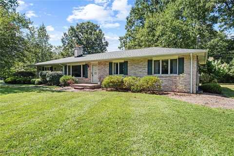 11030 12th Street, North Benton, OH 44449