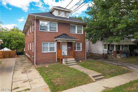 810 Thayer Street, Akron, OH 44310