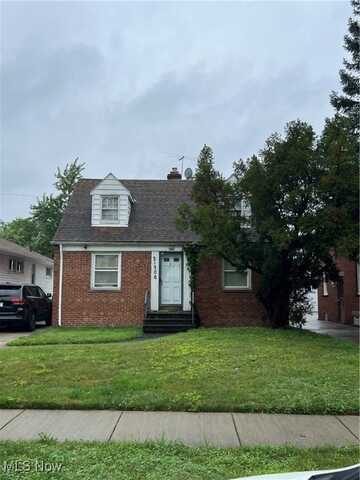 21306 Clare Avenue, Maple Heights, OH 44137