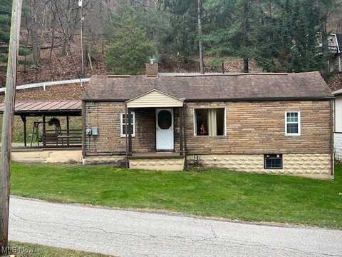 1780 Blosser Lane, Follansbee, WV 26037