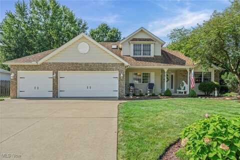 675 Juniper Lane, Brunswick, OH 44212
